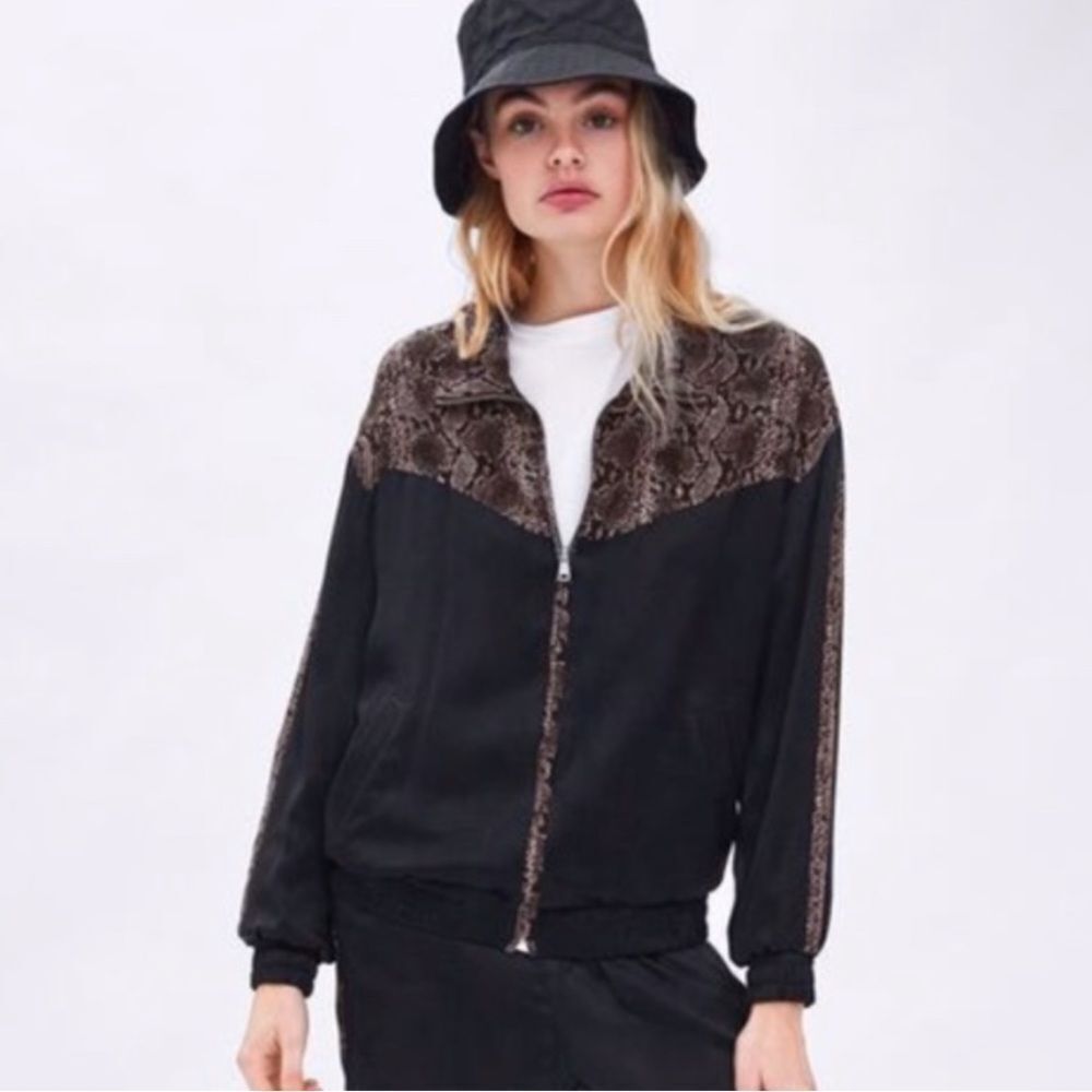 ZARA | Black and Brown Snakeskin Print Zip Up Jacket Women’s Size Small